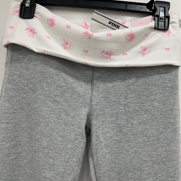 LOVESHACKFANCY FOLDOVER  LEGGINGS NWTGrey & Pink So soft & comfortable - Picture 5 of 8